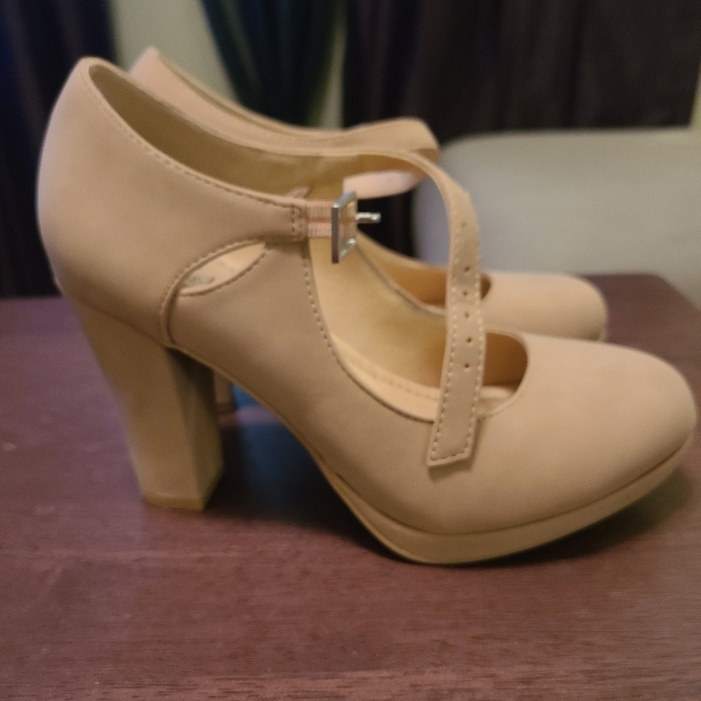Beige Pumps 3 3/4 inches